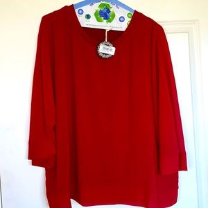 NWT Hazel Krista Woven Top